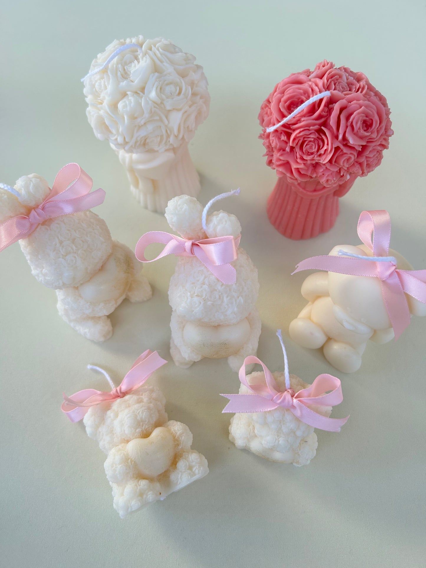 Flower bouquet candle