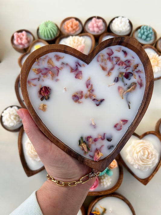 Wooden bowl heart candle